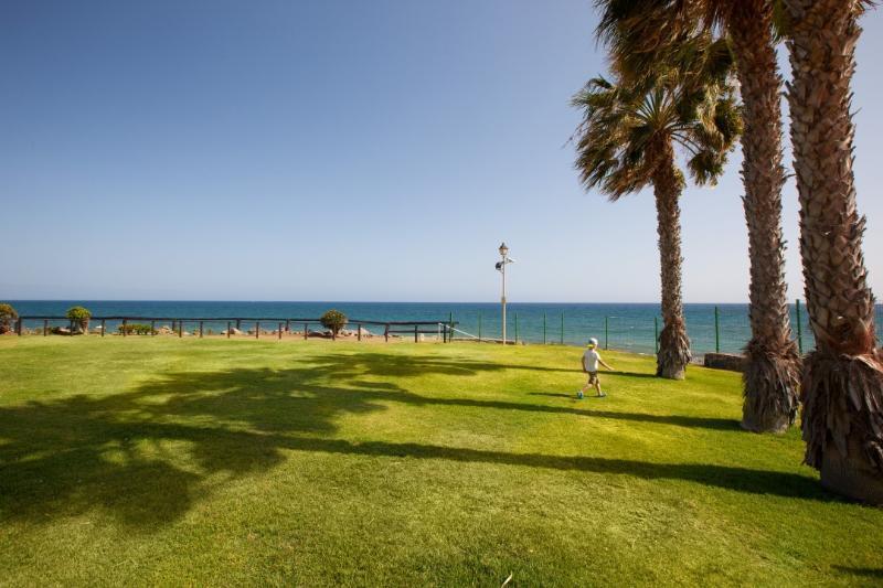 Grupotel Las Pitas Bahia Feliz エクステリア 写真